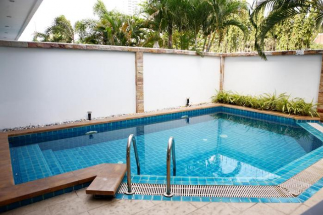 Hidden Palm Pool Villas - North Pattaya