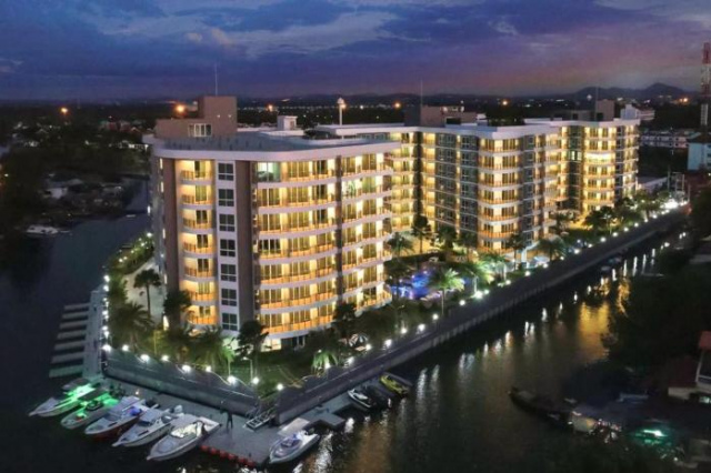 Whale Marina Condominium - Chonburi