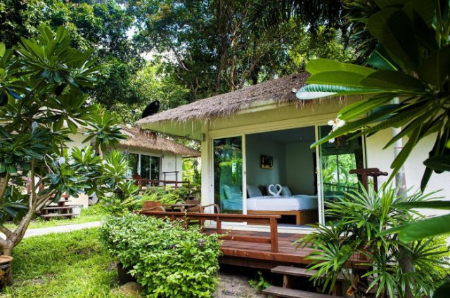 Samed Island Larisa Resort - Koh Samet