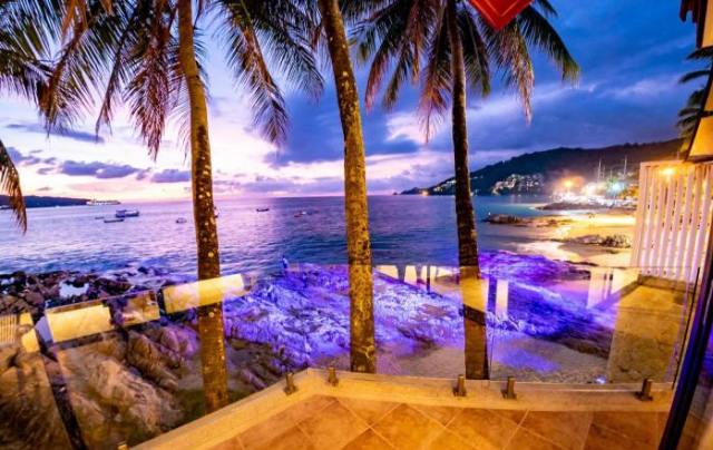 Oceanfront Kalim Beach Villa - Patong Beach