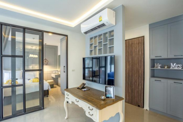 Surin Beach Residence - Phuket