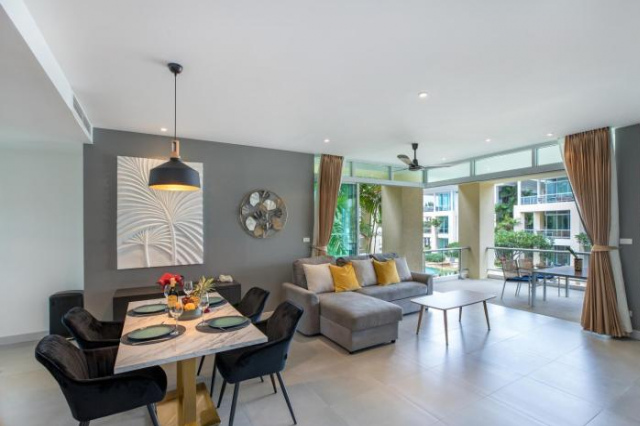 Happy Apartment on Karon Beach - Phuket