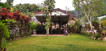 Baan Hinlad Home and Hostel