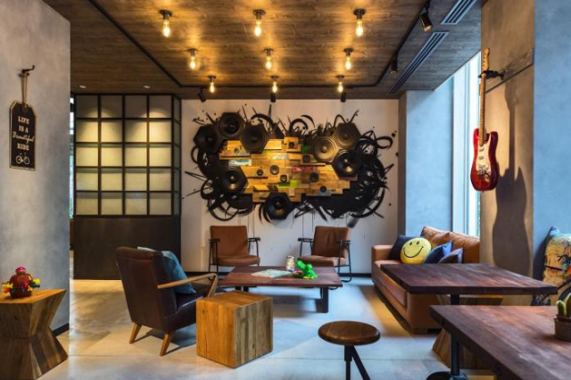 MOXY Osaka Honmachi - Osaka