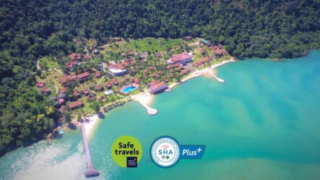 The Aiyapura Koh Chang - SHA Extra Plus - 象島