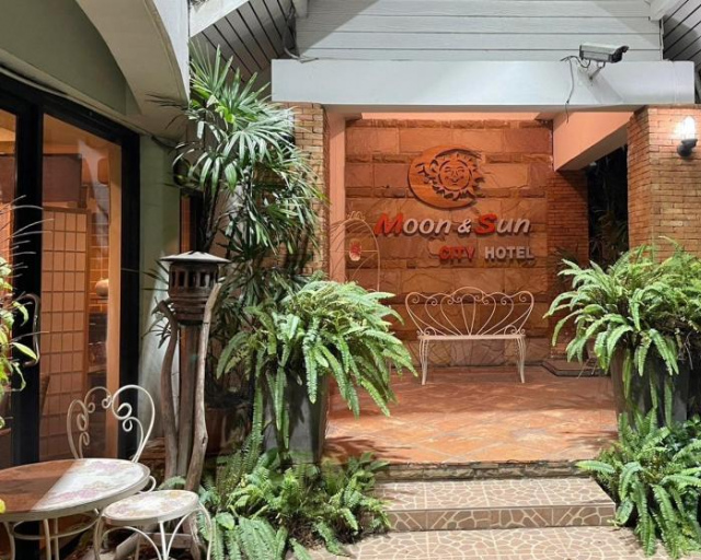 โรงแรมมูนแอนด์ซัน Moon and Sun Hotel - 泰北