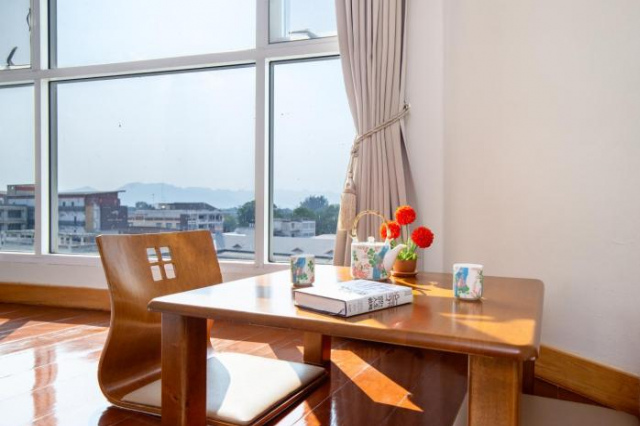 Kanchanaburi City Hotel - Kanchanaburi