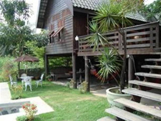 Ayothaya Riverside House - Ayutthaya