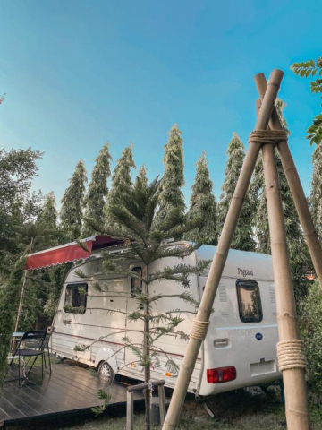 Nice Nite Campervans