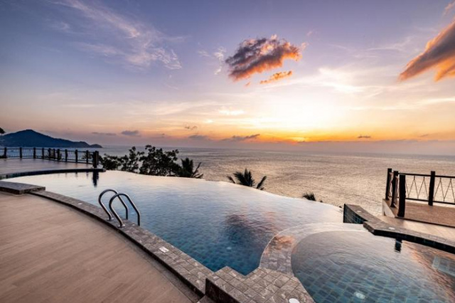 The AVA Resort Koh Tao - Koh Tao