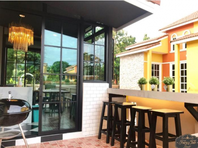 Fairy Tale Holiday Villa - Nakhon Ratchasima
