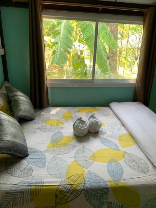 Mae Fah Yaw Motel - Samut Songkhram