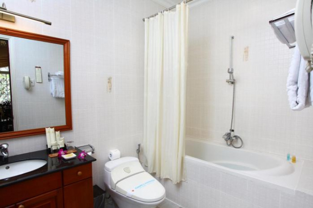 Hotel Continental Saigon - Ho Chi Minh City
