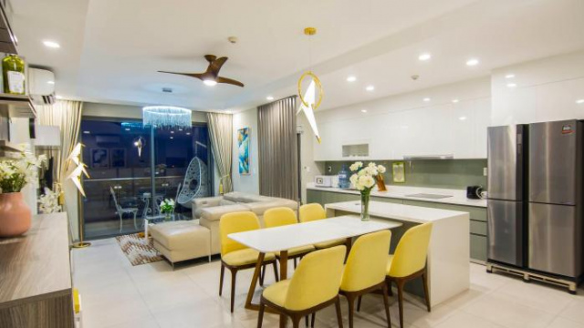 The Gold Luxury Apartment 12 - Infinity Rooftop Pool in Central City - Ho Chi Minh City