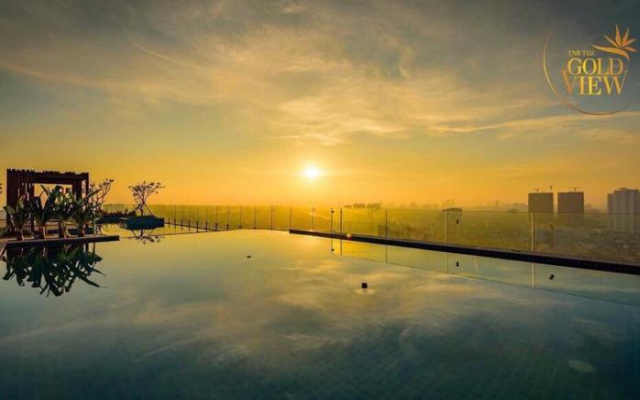 The Gold Luxury Apartment 12 - Infinity Rooftop Pool in Central City - Ho Chi Minh City