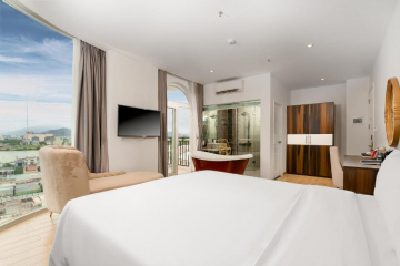 EX Da Nang Luxury Hotel