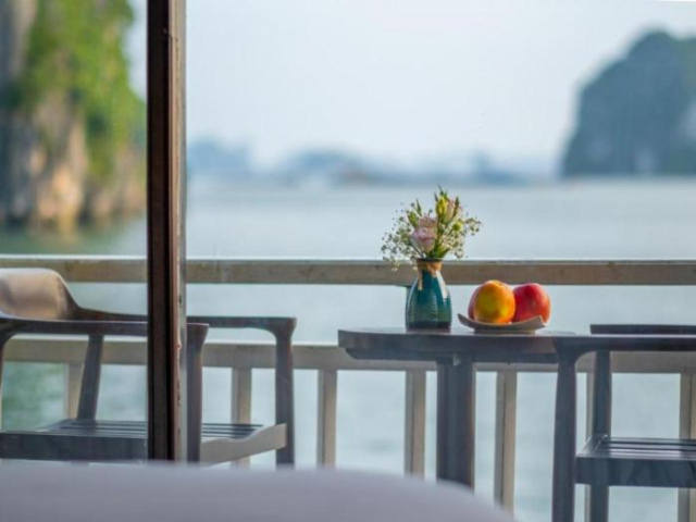 Halong Boutique Cruise - Halong Bay