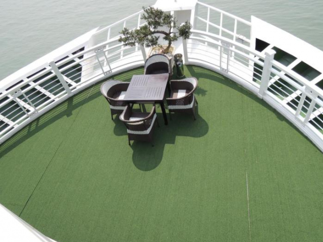 Starlight Cruise Hotel - Halong Bay