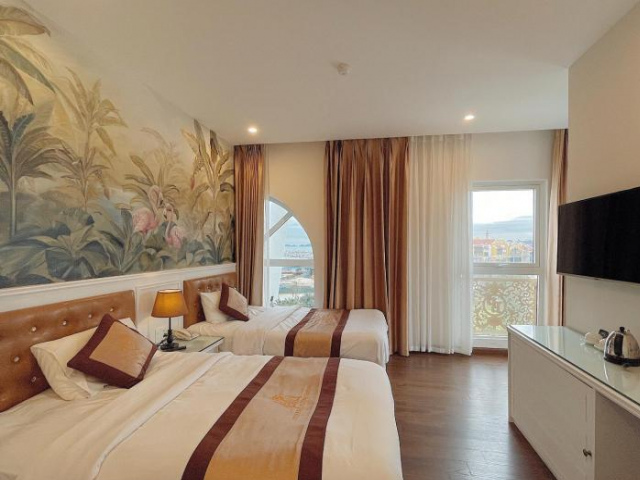 Pusan Halong Hotel - Halong Bay