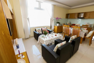 Rosy Apartment