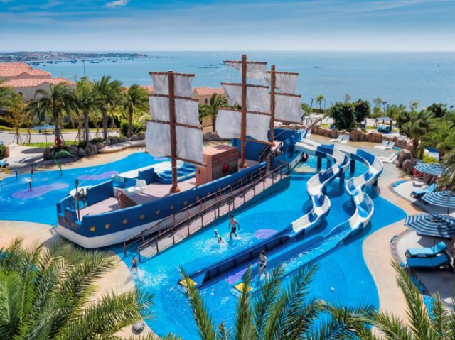 Centara Mirage Resort Mui Ne - Mui Ne