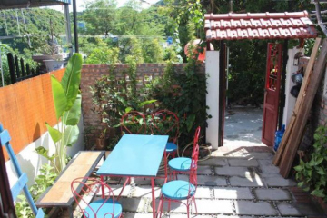 Chez Phuong- Homestay Cát Bà