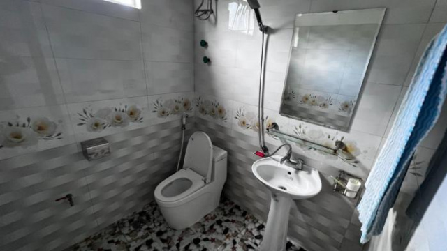 Lũng hồ Motel & homestay Văn Toàn - 河江
