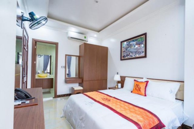 Dinh Gia Hotel - Ha Giang