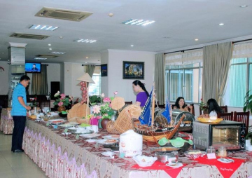 Hung Vuong Quang Ngai Hotel