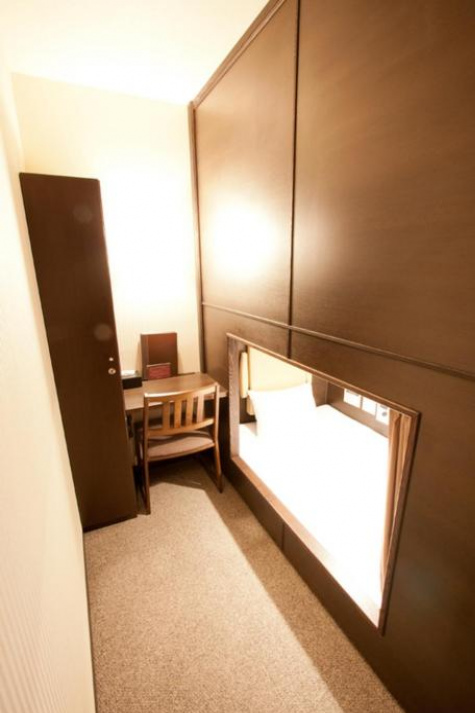 HEARTS Capsule Hotel & Spa Nakasu -Male only- - Fukuoka