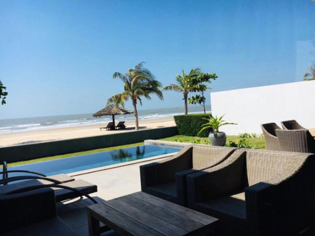 Beachfront 4 Bedrooms Villa Sanctuary Ho Tram - Ba Ria-Vung Tau