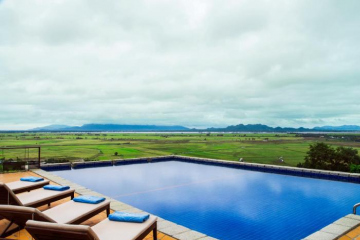 Victoria Nui Sam Lodge