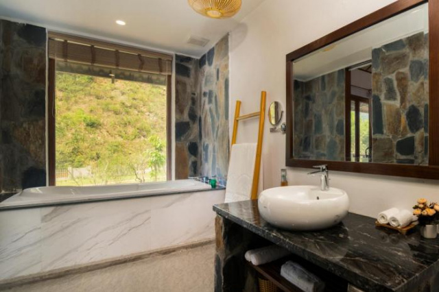 Mai Chau Mountain View Resort - Hoa Binh