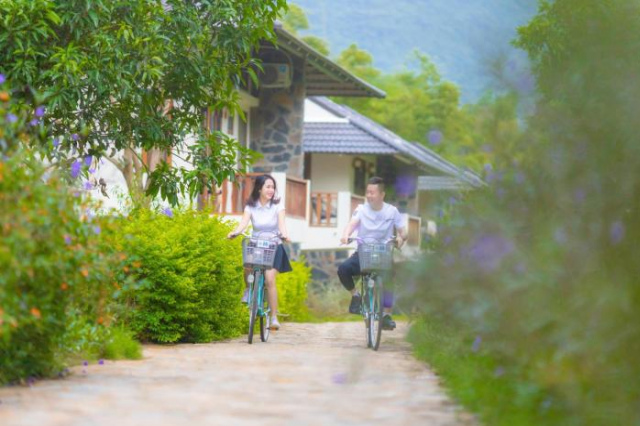 Mai Chau Mountain View Resort - Hoa Binh