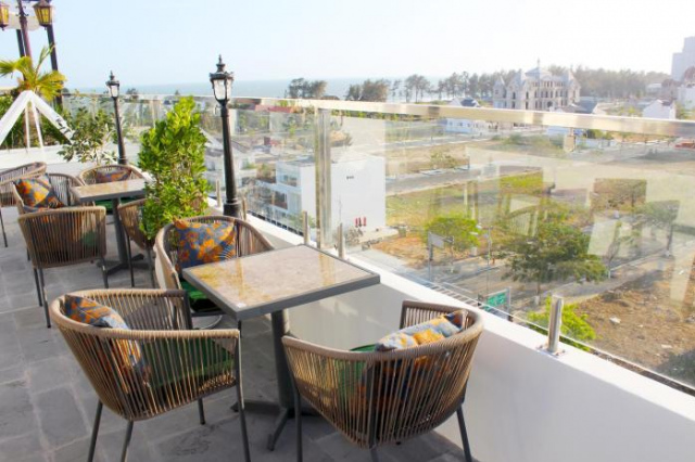 EMERALD OCEAN HOTEL - 平順