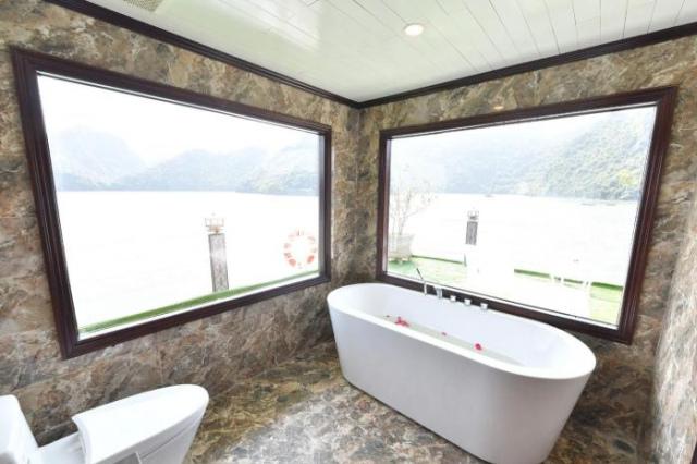 Halong Sapphire Cruise - Quang Ninh