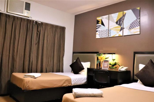18 Studio Apartment - Manila
