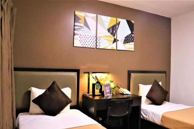 18 Studio Apartment - Manila