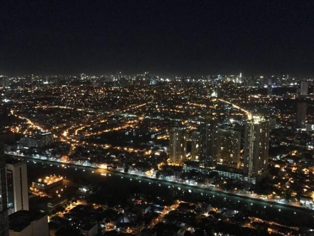 Penthouse Suite @ 66 floor Gramercy - Manila