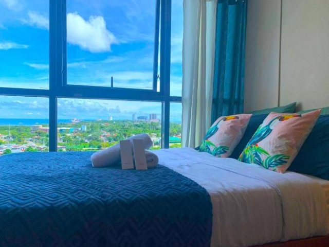 Mactan Newtown - New Modern Condo with Ocean View - 麥克坦