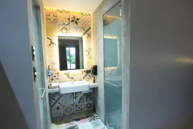 Zenvea Hotel - Coron