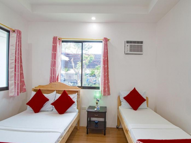 OYO 777 Rn Guesthouse - Moalboal
