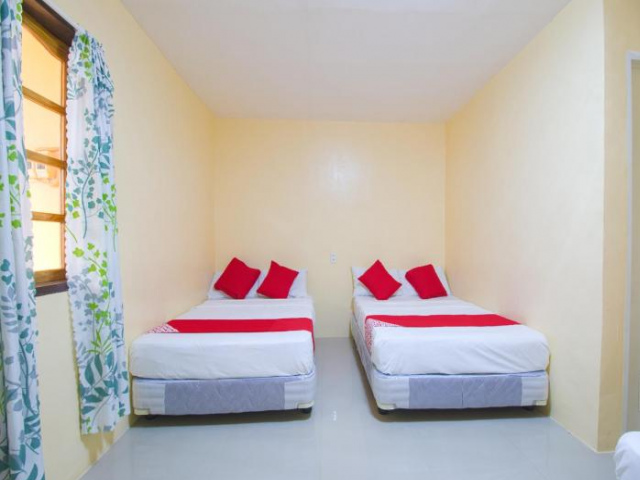OYO 787 Indino Guest House 2&5 - Moalboal