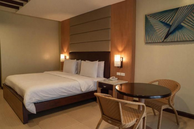 Cebu Westown Lagoon Resort Hotel - South Wing - Cebu