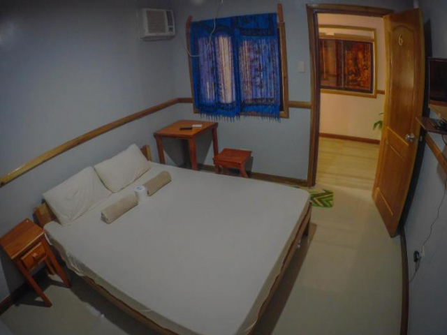 Ocean Manor Inn - Palawan