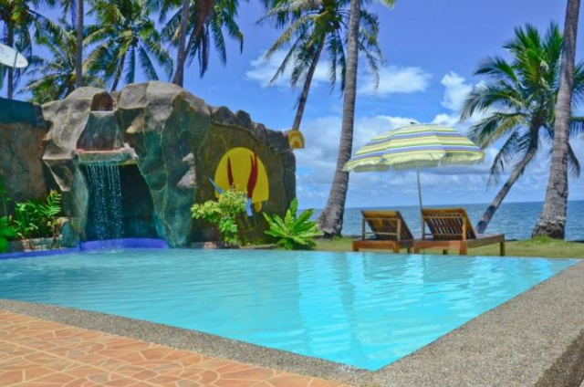 Crystal Paradise Resort Spa & Winery - Palawan