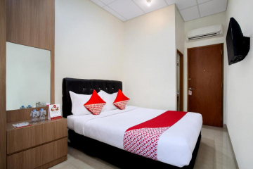 OYO 106 Sarkawi Residence