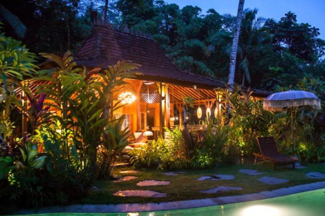Villa Mahadevi Jungle Retreat Joglo 1 - Ubud