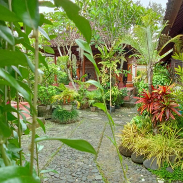 Tara Home Homestay