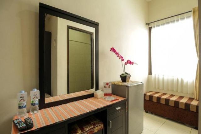OYO 734 Tuban Torres Accomodation - Kuta